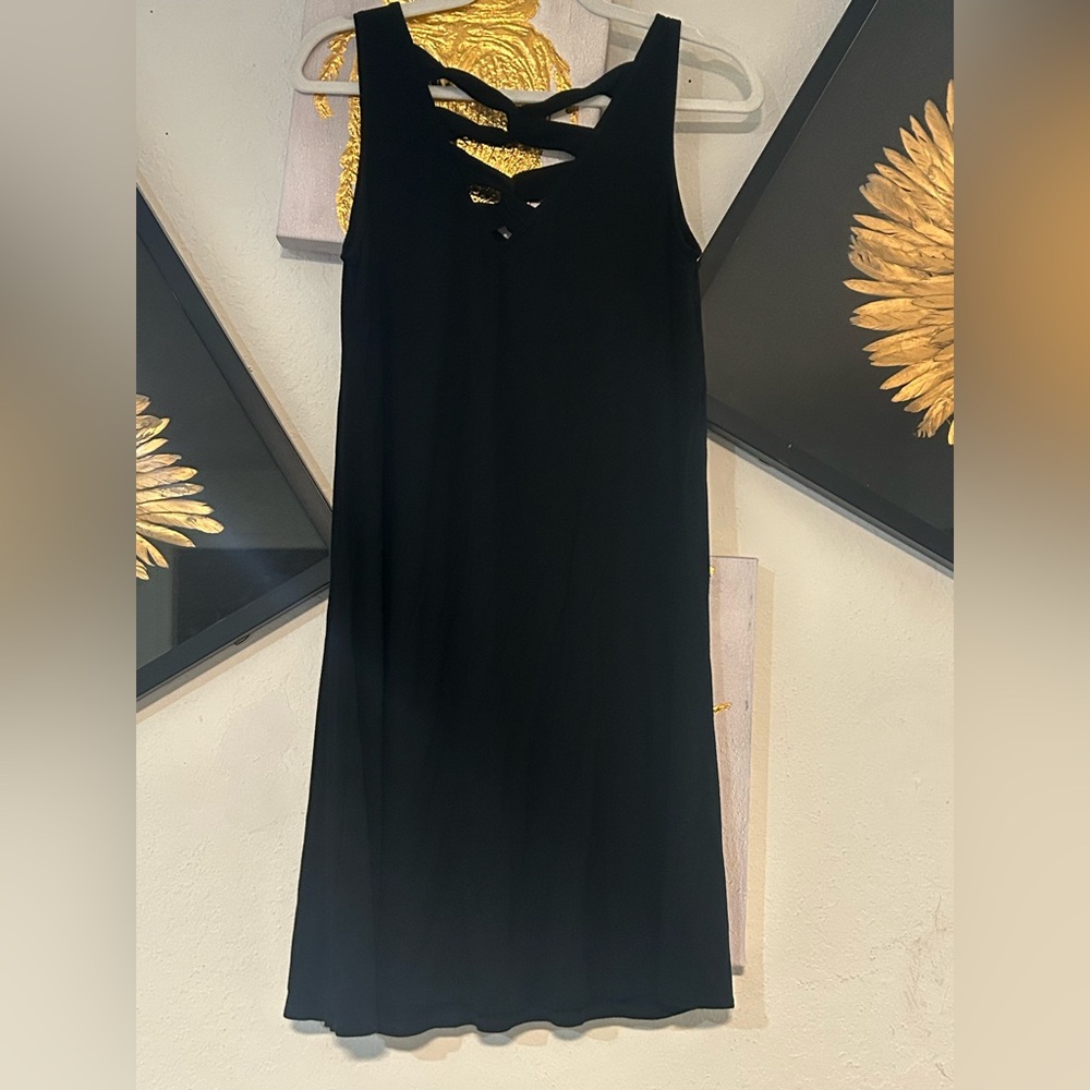 Black Sleeveless Dress